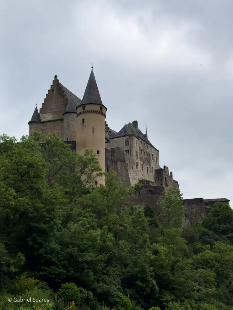 Castelo de Vianden em Luxemburgo