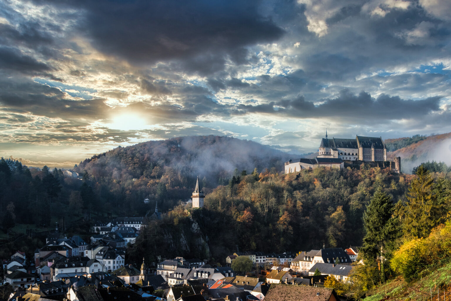 Castelo de Vianden em Luxemburgo